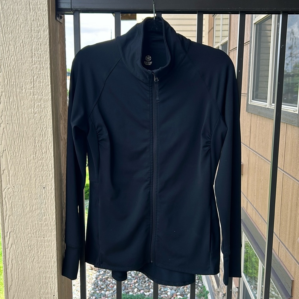 GAIAM Zip Up Fitted Running Jacket Sz M Black
